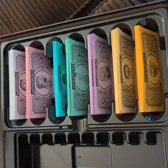 Rick and Morty limited edition Monopoly - Picture 4 of 5